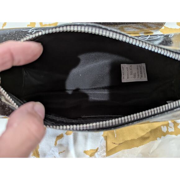 Sassy Jones 3 Piece Printed Nesting Cosmetic Bag Set Black NWT - Picture 3 of 6